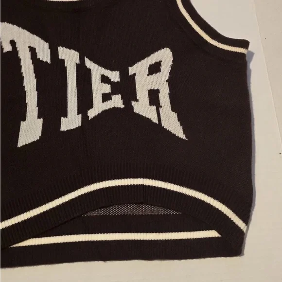 Women Brown Sleeveless Top - Picture 6 of 14